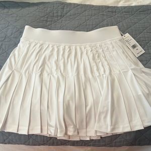 Vineyard Vines Performance White Tennis Skirt, NWT, XS